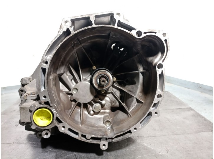 Recambio de caja cambios para ford fiesta (cbk) 1.4 16v cat referencia OEM IAM 2N1R7002CA 1327477 