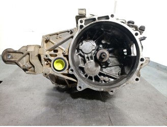 Recambio de caja cambios para dodge caliber 2.0 crd referencia OEM IAM A6806411 5191091AB 