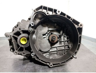 Recambio de caja cambios para lancia delta iii (844_) 2.0 d multijet (844.axd1a, 844.axm1a) referencia OEM IAM F40 55568318 R080