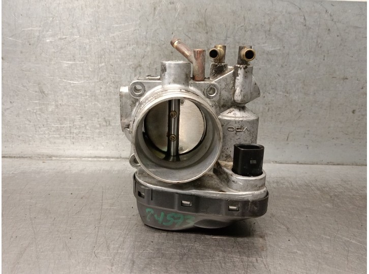 Recambio de caja mariposa para audi a3 (8l) 1.6 referencia OEM IAM 06A133062A 06A133062A 
