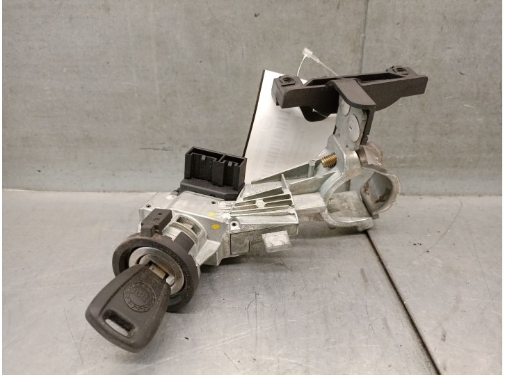 Recambio de conmutador de arranque para fiat grande punto (199) 1.4 8v dynamic referencia OEM IAM 51749998 51813197 