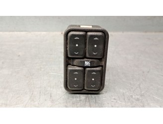 Replacement front left window regulator switch for Opel Meriva A 1.7 16V OEM IAM reference 24409206 6240653 