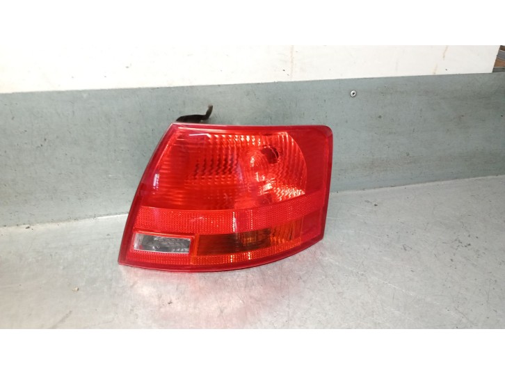 Recambio de piloto trasero derecho para audi a4 avant (8ed) 2.0 tdi referencia OEM IAM 8E9945096E 8E9945096E 