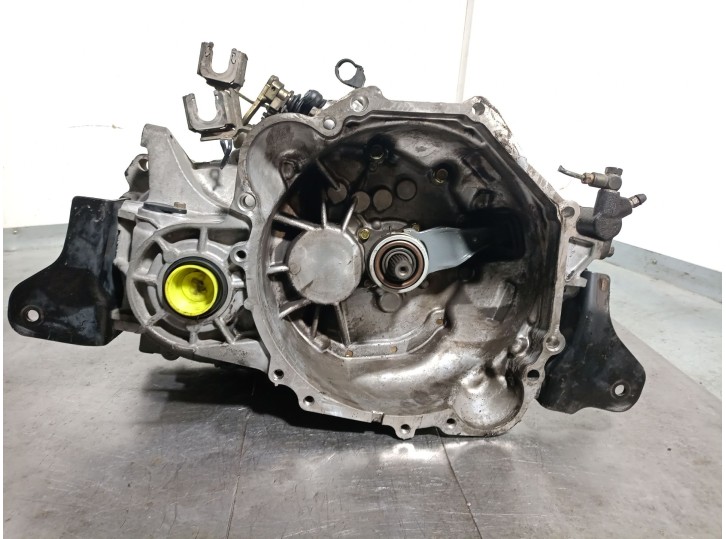 Recambio de caja cambios para volvo v40 station wagon (645) 1.8 i referencia OEM IAM KF5M421F8A6 8251099 30613577