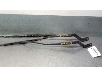 Recambio de brazo limpia delantero derecho para citroën saxo (s0, s1) 1.5 d referencia OEM IAM 9606262380 6429A1 