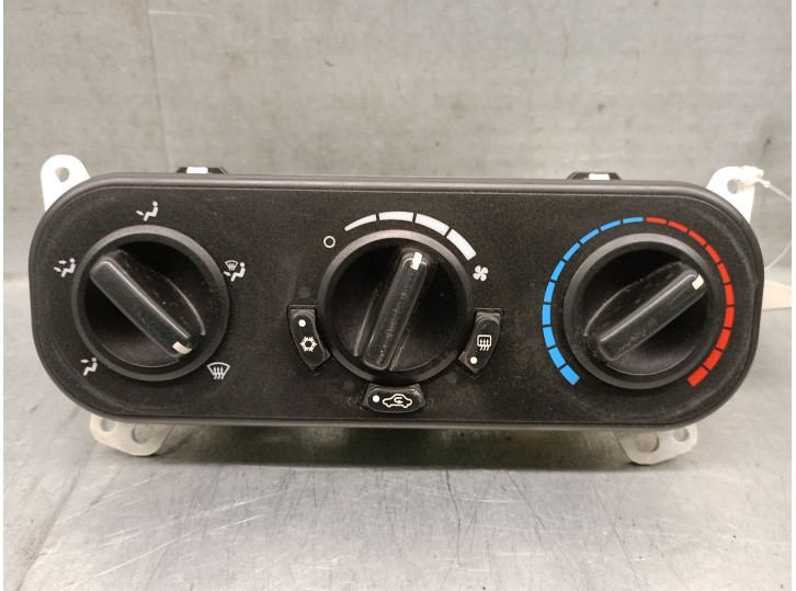 Recambio de mando calefaccion / aire acondicionado para dodge caliber 2.0 crd referencia OEM IAM P05058307AC 5058307AC 