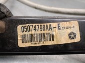 Recambio de elevalunas delantero derecho para dodge caliber 2.0 crd referencia OEM IAM 05074798AA 5179960AA 