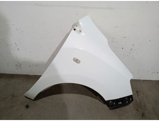 Recambio de aleta delantera derecha para dacia dokker furgoneta/monovolumen 1.5 dci (feaj) referencia OEM IAM 631002600R 6310026