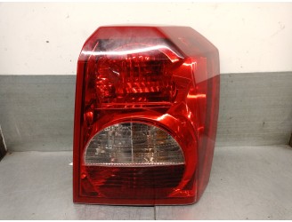 Recambio de piloto trasero derecho para dodge caliber 2.0 crd referencia OEM IAM 5303880AF 5303880AF 