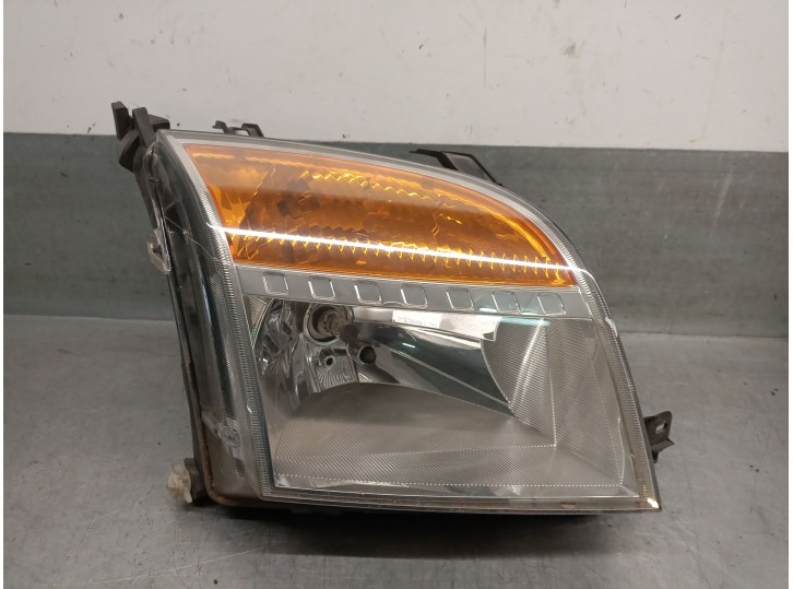 Recambio de faro derecho para ford fusion (cbk) 1.4 16v cat referencia OEM IAM 1547721 1547721 