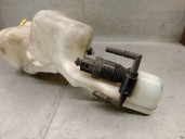 Replacement windshield washer reservoir for Dodge Caliber 2.0 CRD OEM IAM reference 05303789AD 5189350AA 
