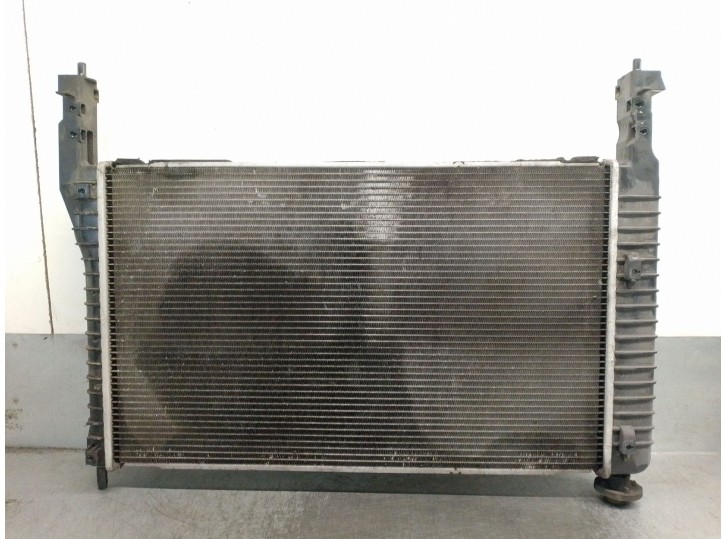 Recambio de radiador agua para chevrolet captiva (c100, c140) 2.0 d 4wd referencia OEM IAM 20777045 20777045 