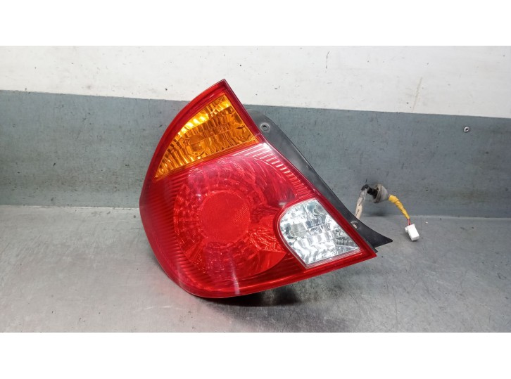 Replacement rear left tail light for Hyundai Accent (LC) 1.5 CRDi CAT OEM IAM reference 9240125710 9240125710 