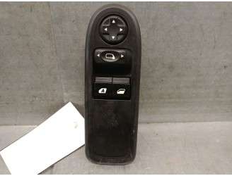 Recambio de mando elevalunas delantero izquierdo para citroën c3 ii (sc_) 1.6 hdi referencia OEM IAM 96637530XT 6490CE 