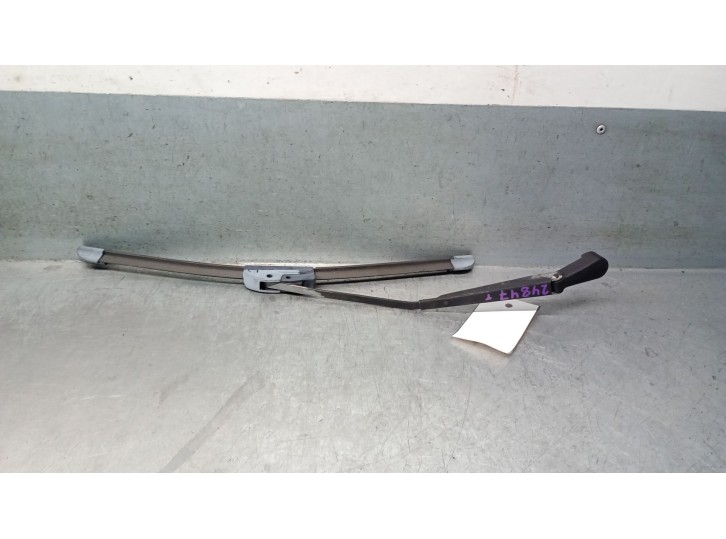 Recambio de brazo limpia trasero para hyundai accent (lc) 1.5 crdi cat referencia OEM IAM 9881025050 9881025050 