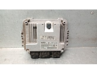 Recambio de centralita motor uce para peugeot 206 hatchback (2a/c) 1.4 hdi eco 70 referencia OEM IAM 9661728580 0281012525