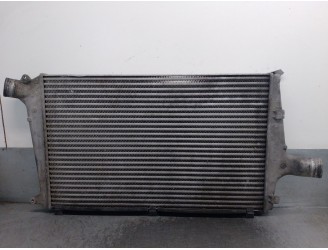 Recambio de intercooler para audi a6 avant (4b5) 2.5 tdi referencia OEM IAM 4B0145805E 173153815