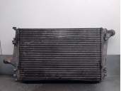 Recambio de intercooler para audi a6 avant (4b5) 2.5 tdi referencia OEM IAM 4B0145805E 173153815