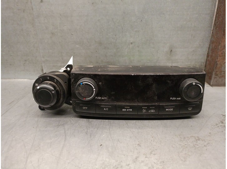 Replacement climate control switch for SsangYong Rodius I 2.7 XDi OEM IAM reference 6870021022 6870021022 
