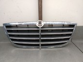 Recambio de rejilla delantera para ssangyong rodius i 2.7 xdi referencia OEM IAM 7945021500 7945021500 