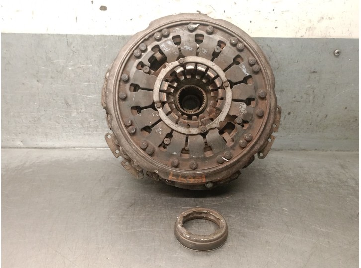Replacement clutch kit for Seat Ibiza IV (6J1, 6J5) 1.4 OEM IAM reference 0AM198140C 