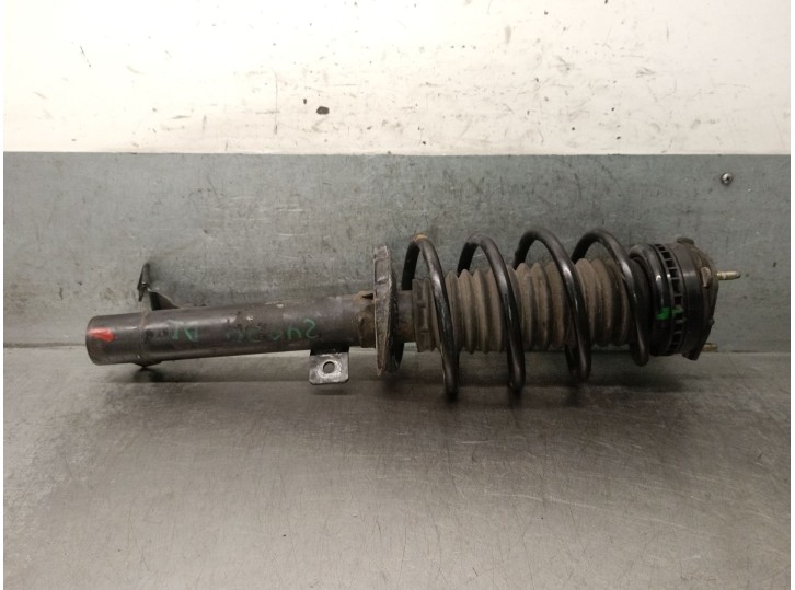Recambio de amortiguador delantero izquierdo para ford fiesta (cbk) 1.4 16v cat referencia OEM IAM 2S6118K001AG 1310093 
