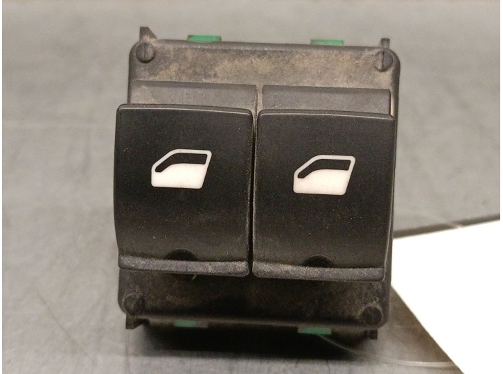 Recambio de mando elevalunas delantero izquierdo para opel combo furgoneta/monovolumen (k9) 1.5 d referencia OEM IAM 98016298ZD 