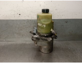 Recambio de bomba direccion para ford focus turnier (cb4) 1.6 tdci referencia OEM IAM 4M513K514DA 1736876 