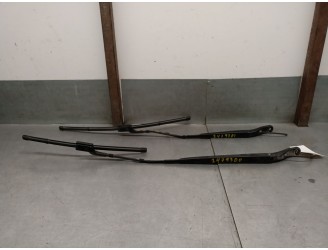 Recambio de brazo limpia delantero derecho para opel combo furgoneta/monovolumen (k9) 1.5 d referencia OEM IAM 9839409380 YH01 