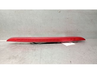 Recambio de luz central de freno para hyundai i30 station wagon (pde) 1.0 t-gdi hybrid 48v referencia OEM IAM 92700G42L 92700G42