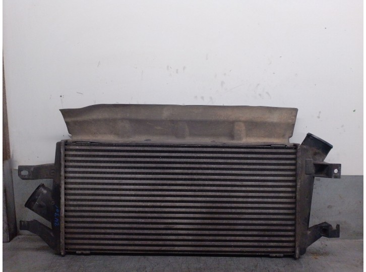 Recambio de intercooler para dodge caliber 2.0 crd referencia OEM IAM 5191288AA 5191288AA 988876H