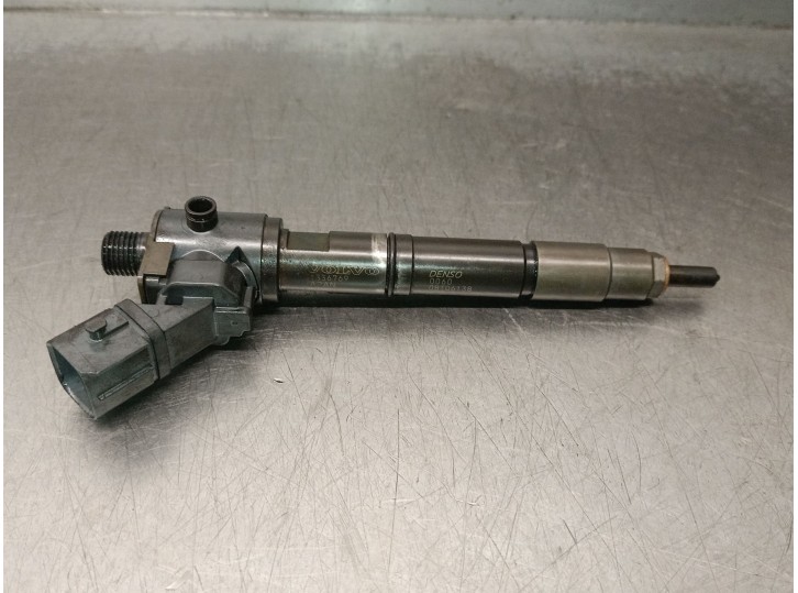 Recambio de inyector para volvo xc90 ii (256) d5 awd referencia OEM IAM 31336769 08T06136