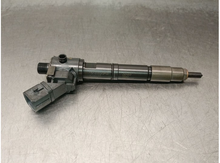 Recambio de inyector para volvo xc90 ii (256) d5 awd referencia OEM IAM 31336769 08T06136