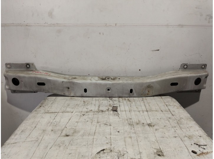 Recambio de refuerzo paragolpes delantero para renault master iii furgon ma / fm9t / myb23061a3t0 2.3 diesel referencia OEM IAM 