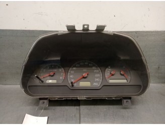 Recambio de cuadro instrumentos para volvo v40 station wagon (645) 1.8 i referencia OEM IAM 30857579 8251230 