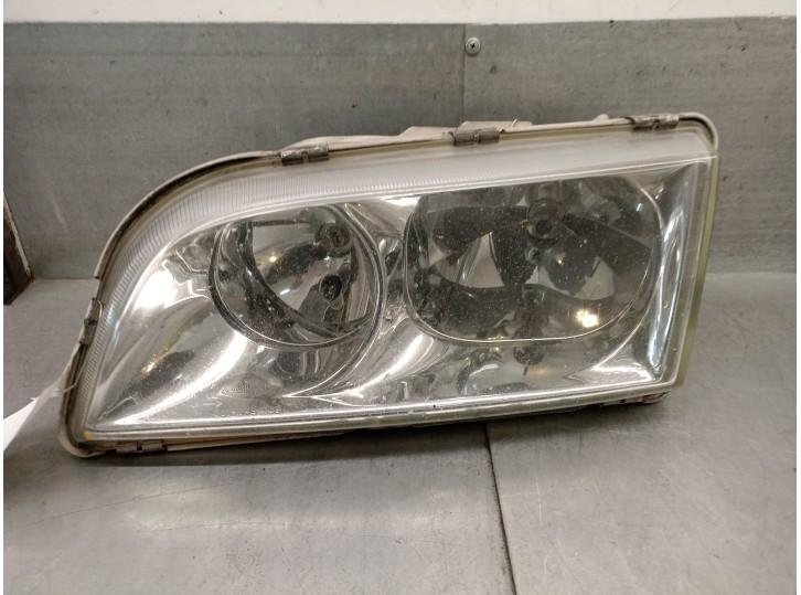 Recambio de faro izquierdo para volvo v40 station wagon (645) 1.8 i referencia OEM IAM 30855747 30855747 