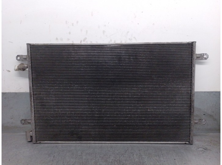 Recambio de condensador / radiador aire acondicionado para audi a6 berlina (4f2) 2.0 tdi referencia OEM IAM 4F0260403P 4F0260403