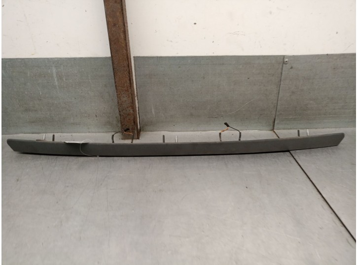 Recambio de molduras traseras para ford fusion (cbk) 1.4 16v cat referencia OEM IAM 6N11N43404AB 1683568 