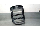 Replacement of front moldings for Chrysler Stratus Cabrio (JX) 2.5 CAT OEM IAM reference 681040274R 681040274R 