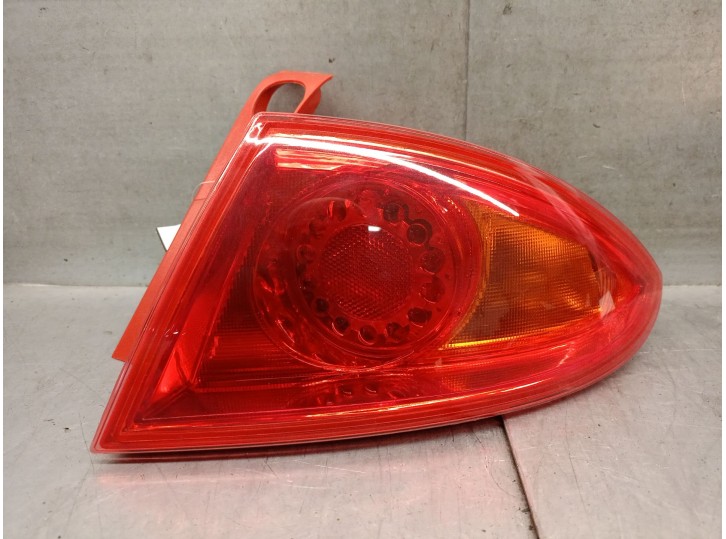 Recambio de piloto trasero derecho para seat leon (1p1) 1.9 tdi referencia OEM IAM 1P0945112C 1P0945112C 