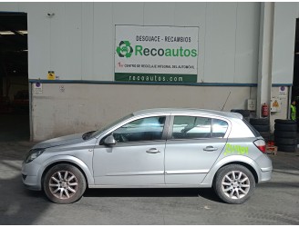 opel astra h (a04) del año 2004