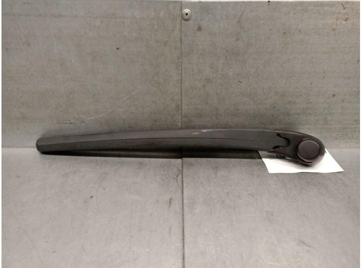 Recambio de brazo limpia trasero para seat leon (1p1) 1.9 tdi referencia OEM IAM 5P5955707A 5P5955707A 