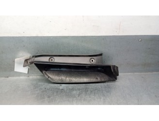 Recambio de molduras traseras para renault clio iv grandtour (kh_) 1.5 dci 90 (khn3, khn4) referencia OEM IAM 960335491R 9603285