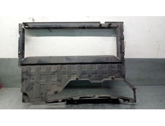 Recambio de calandra delantera de radiador para renault clio iv grandtour (kh_) 1.5 dci 90 (khn3, khn4) referencia OEM IAM 21559