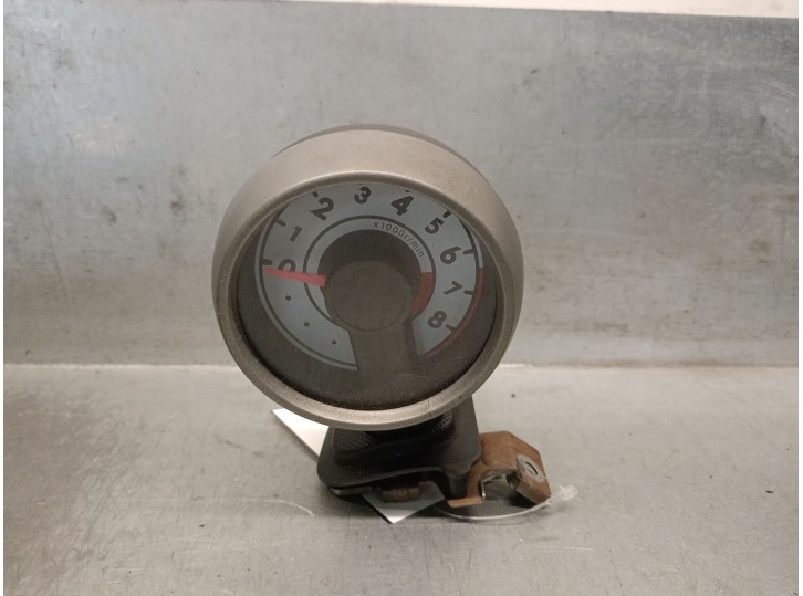 Recambio de cuadro instrumentos para peugeot 107 1.0 cat (384f) referencia OEM IAM 832700H010C 6105VL 