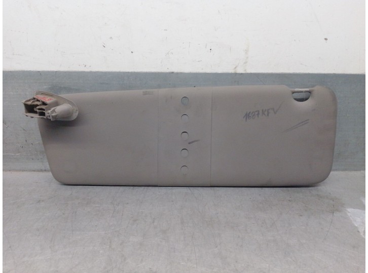 Recambio de parasol izquierdo para renault master iii furgon ma / fm9t / myb23061a3t0 2.3 diesel referencia OEM IAM M9T882 M9T88