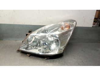 Recambio de faro izquierdo para toyota corolla verso (zer_, zze12_, r1_) 2.2 d-4d (aur10_) referencia OEM IAM 811700F010 811700F