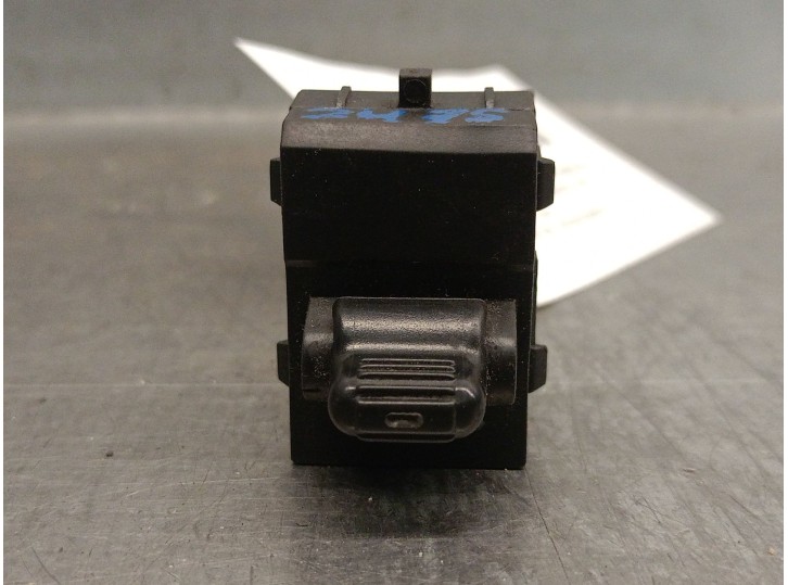 Replacement rear right window switch for Chrysler Stratus Cabrio (JX) 2.5 CAT OEM IAM reference 4759144 4759144 