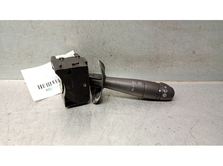 Recambio de mando limpia para dacia sandero (bs_) 1.2 16v referencia OEM IAM 8200792587 6001551358 