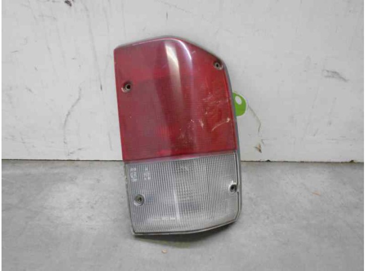 Recambio de piloto trasero derecho para nissan patrol gr (y60) 2.8 turbodiesel referencia OEM IAM 